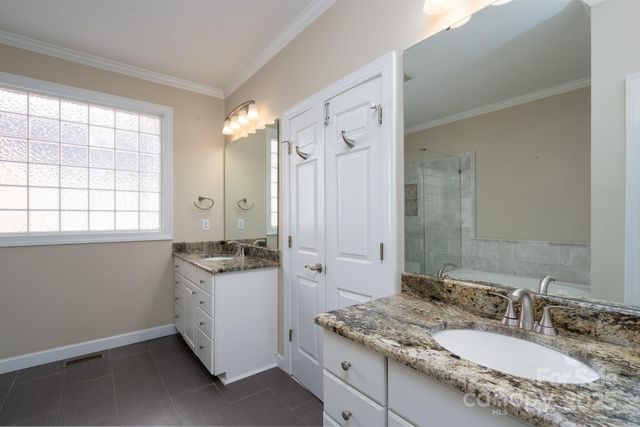 16018 Stonemont Road, Huntersville, NC 28078