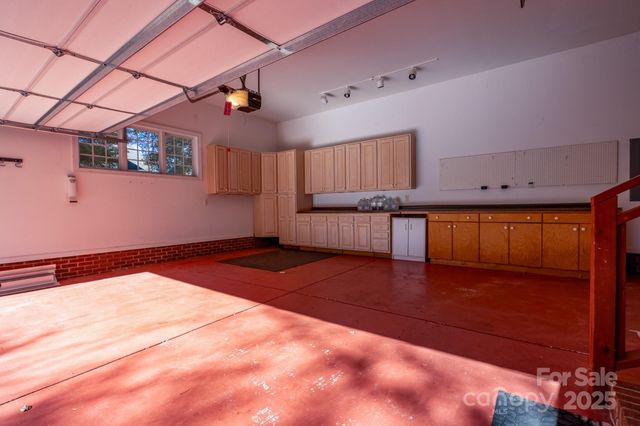 16018 Stonemont Road, Huntersville, NC 28078