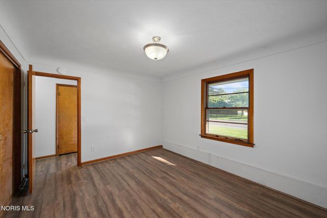 28509 Mccarty Drive, Perrysburg, OH 43551