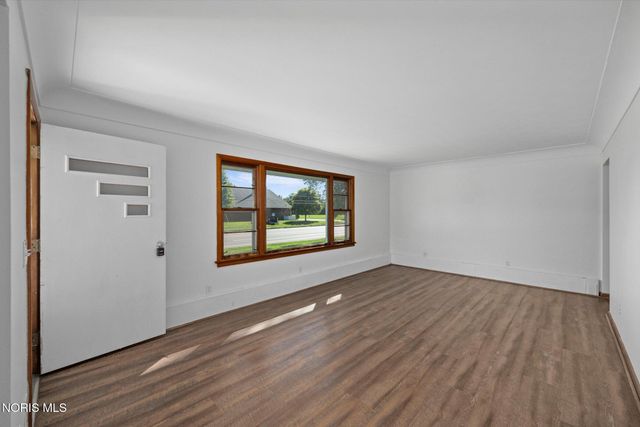 28509 Mccarty Drive, Perrysburg, OH 43551