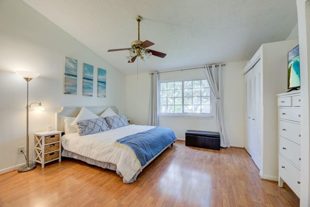 2900 DORCHESTER Lane 2900, Cooper City, FL 33026