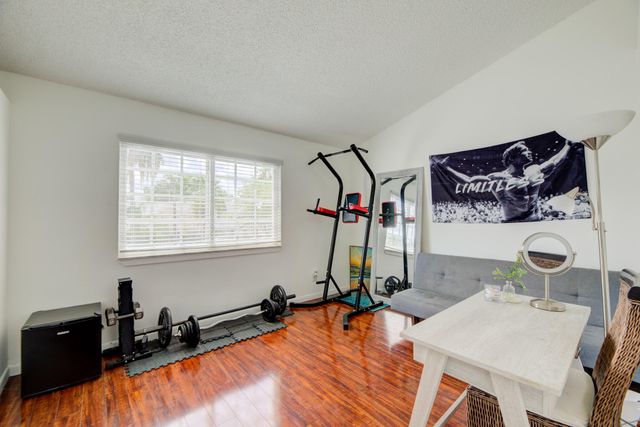 2900 DORCHESTER Lane 2900, Cooper City, FL 33026