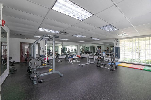 2900 DORCHESTER Lane 2900, Cooper City, FL 33026