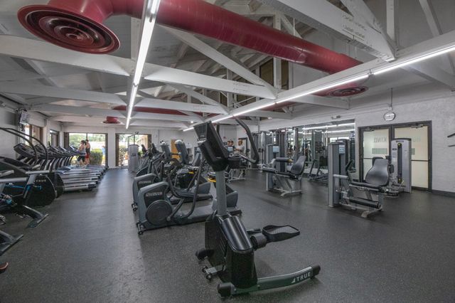 2900 DORCHESTER Lane 2900, Cooper City, FL 33026