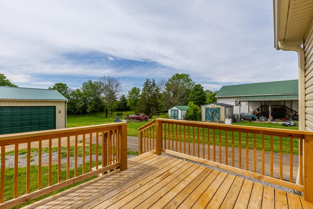 1933 Thatchers Mill Road, Paris, KY 40361