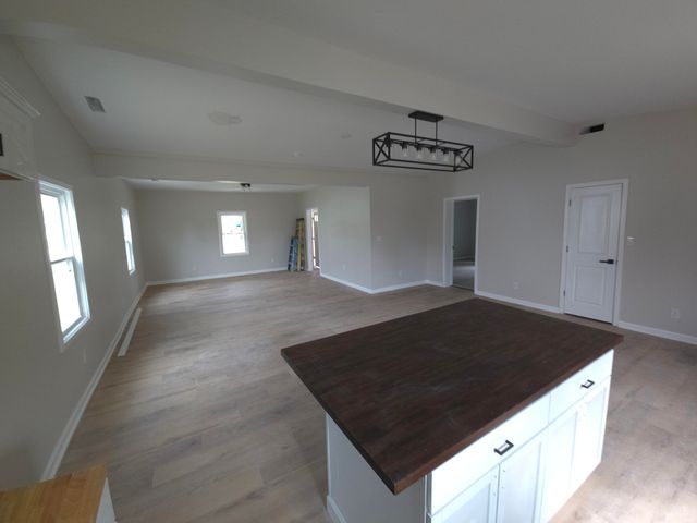 1933 Thatchers Mill Road, Paris, KY 40361