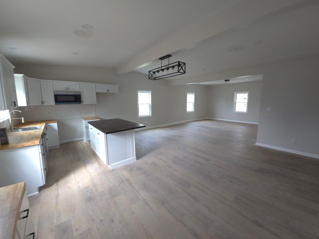 1933 Thatchers Mill Road, Paris, KY 40361