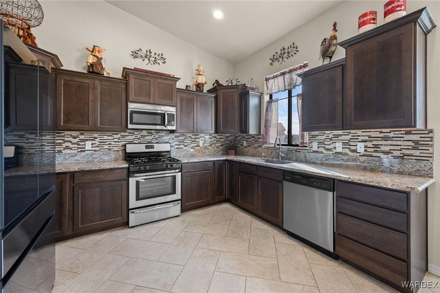 2591 Montano Ridge Drive, Bullhead City, AZ 86442