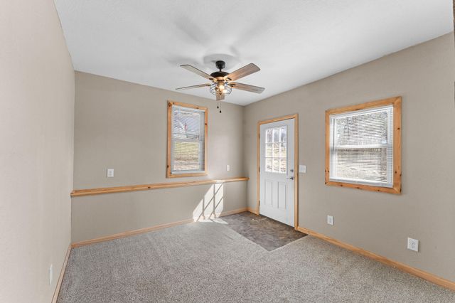 594 Labradore Lane, Lampe, MO 65681