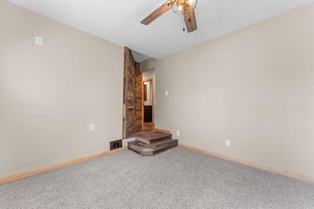 594 Labradore Lane, Lampe, MO 65681