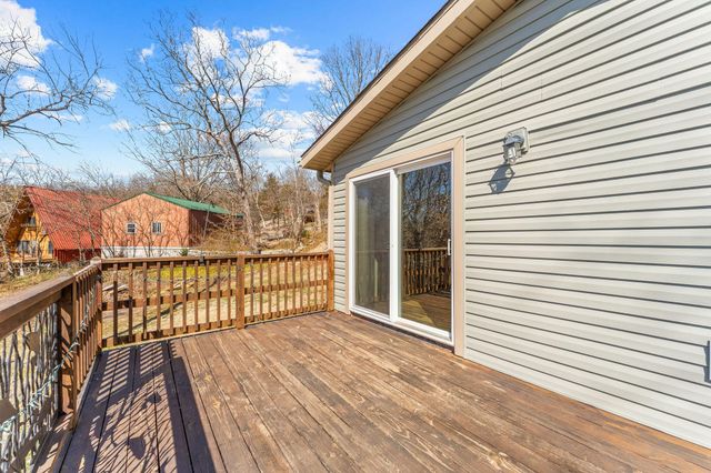 594 Labradore Lane, Lampe, MO 65681