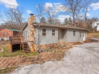 594 Labradore Lane, Lampe, MO 65681