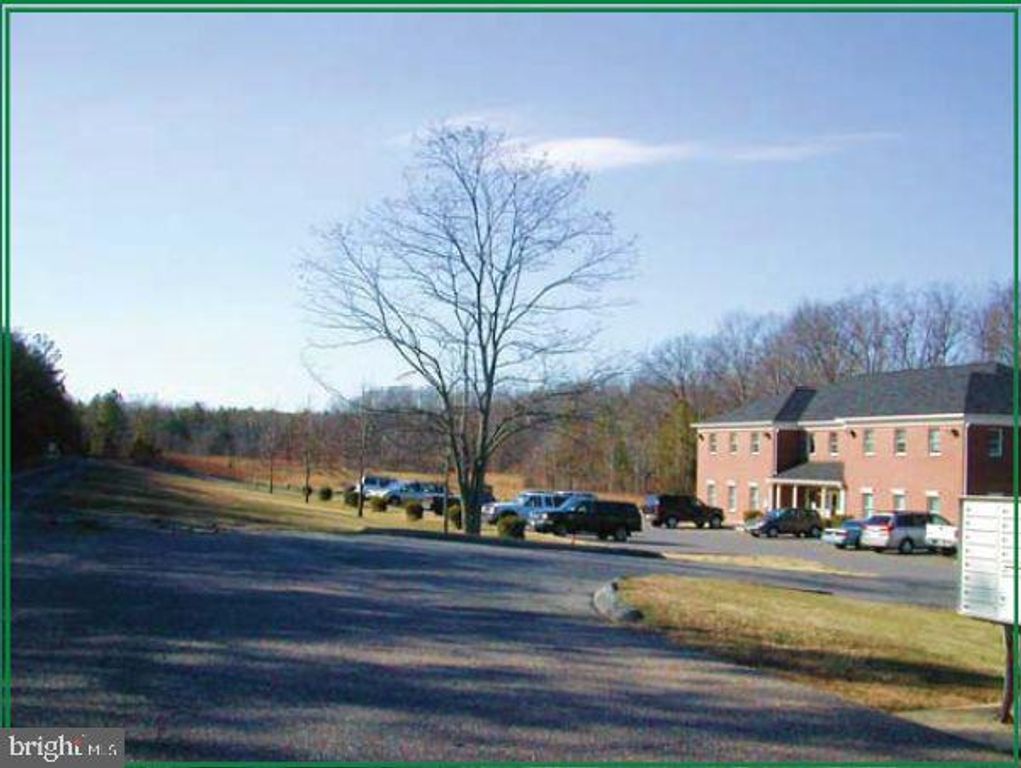 THAMES AVENUE, Lexington Park, MD 20653