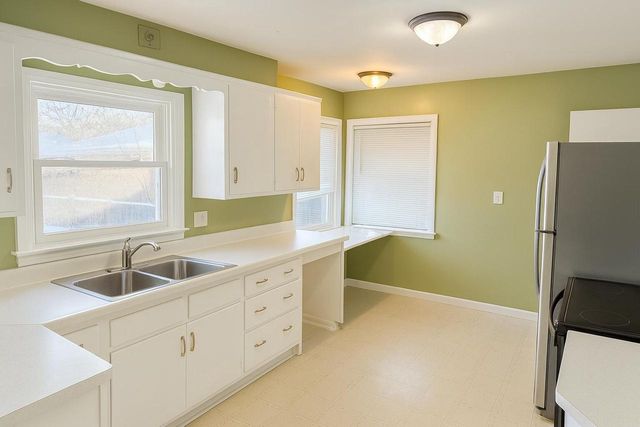 1621 Mead AVENUE, Sheboygan, WI 53081