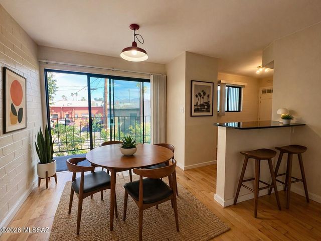 150 S Eastbourne Avenue, Tucson, AZ 85716