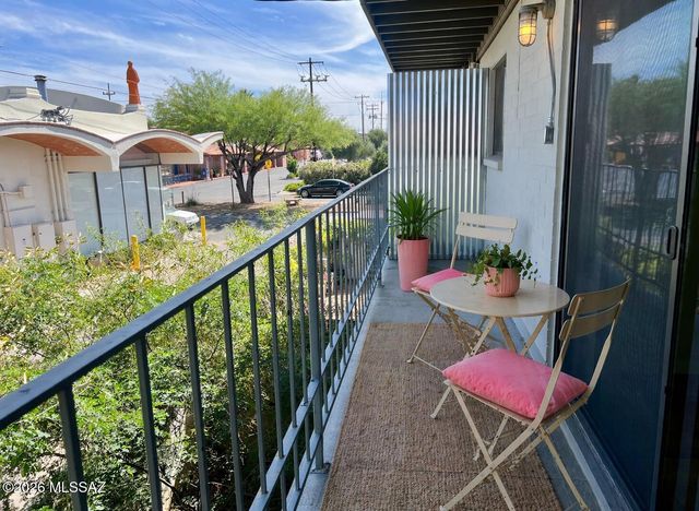 150 S Eastbourne Avenue, Tucson, AZ 85716