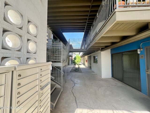 150 S Eastbourne Avenue, Tucson, AZ 85716