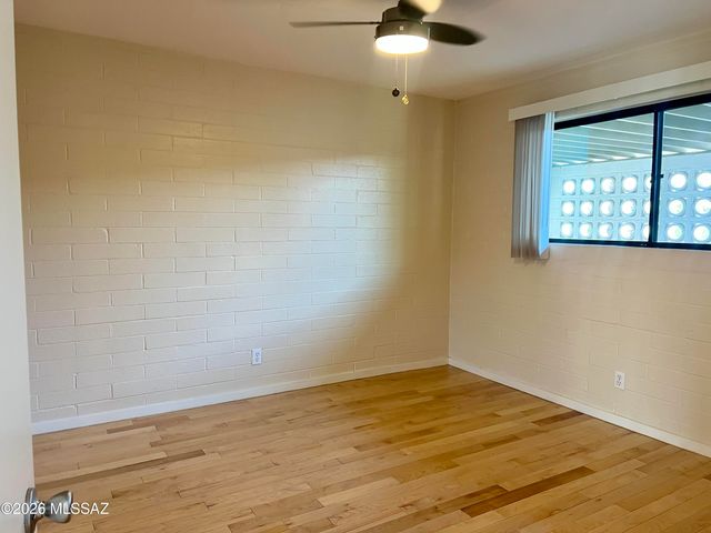 150 S Eastbourne Avenue, Tucson, AZ 85716