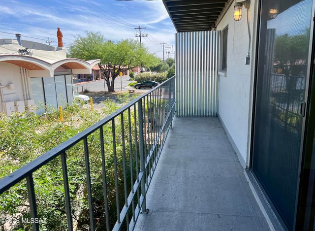 150 S Eastbourne Avenue, Tucson, AZ 85716