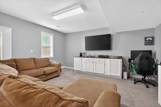 3981 Westbrook Drive, Lexington, KY 40514