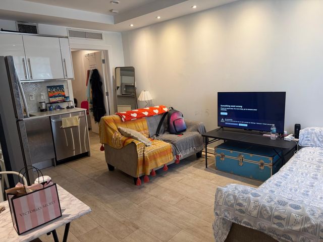 700 16th Street 106, Miami Beach, FL 33139