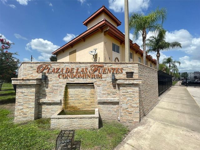 730 WYMAN COURT 730, Orlando, FL 32809