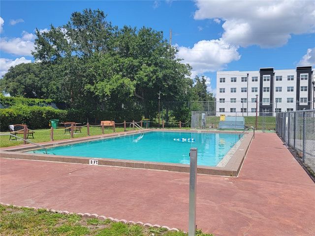 730 WYMAN COURT 730, Orlando, FL 32809