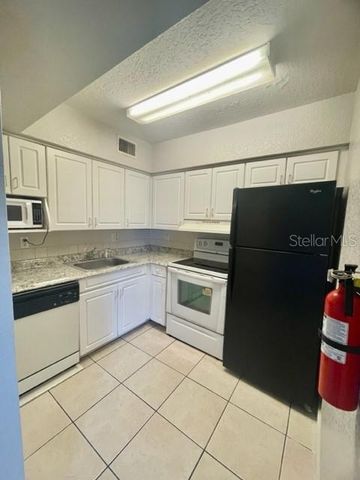 730 WYMAN COURT 730, Orlando, FL 32809