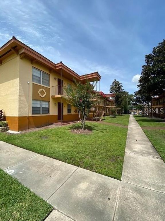 730 WYMAN COURT 730, Orlando, FL 32809