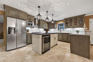 10034 Meadow Lake Lane, Houston, TX 77042