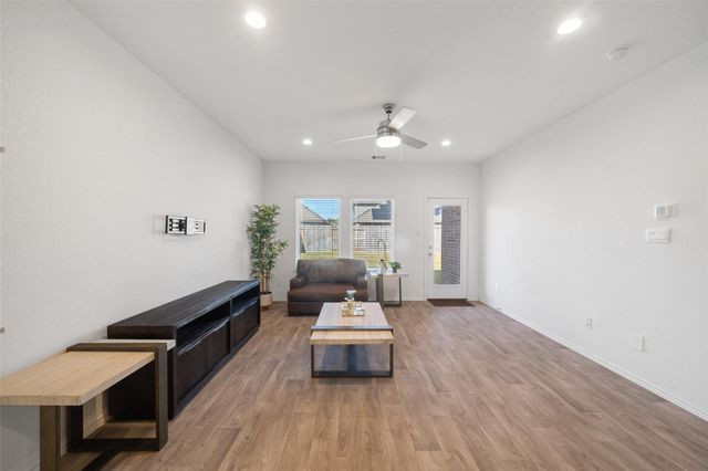 22250 Palladium Drive, Hockley, TX 77447