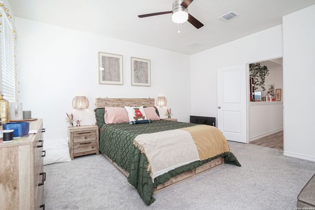 4915 Old Hovey, Converse, TX 78109