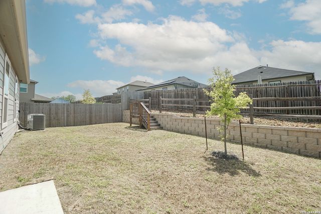 4915 Old Hovey, Converse, TX 78109