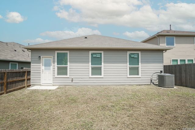 4915 Old Hovey, Converse, TX 78109