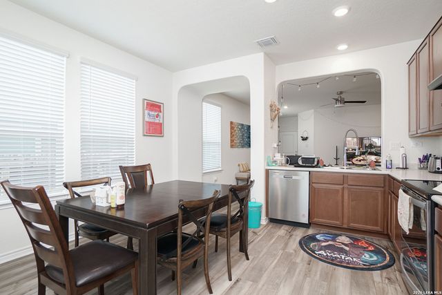 4915 Old Hovey, Converse, TX 78109