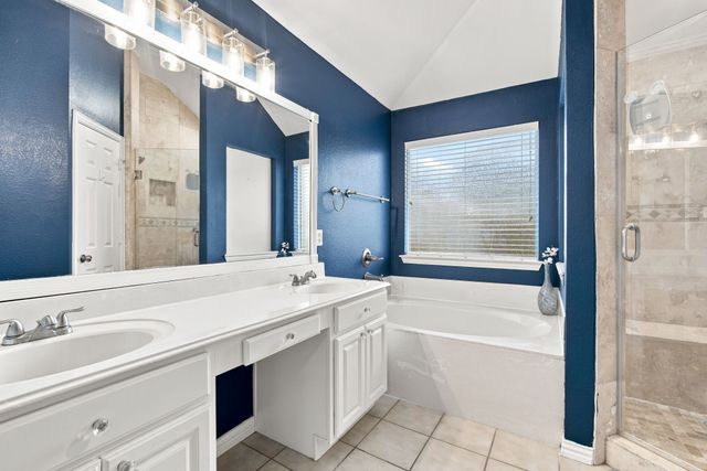 5205 Medallion Court, Midlothian, TX 76065