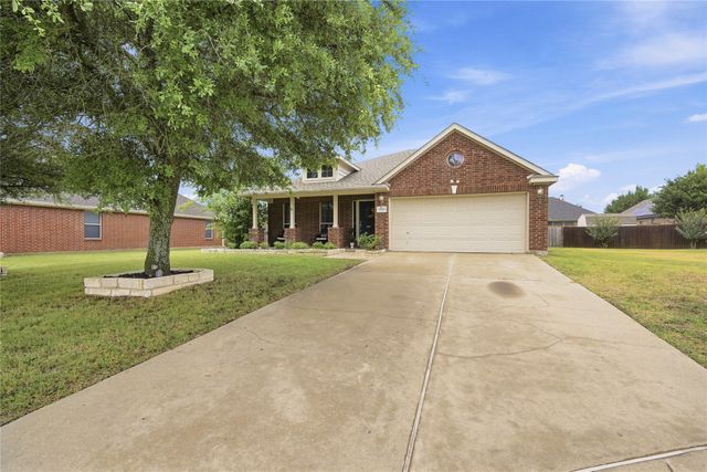 5205 Medallion Court, Midlothian, TX 76065