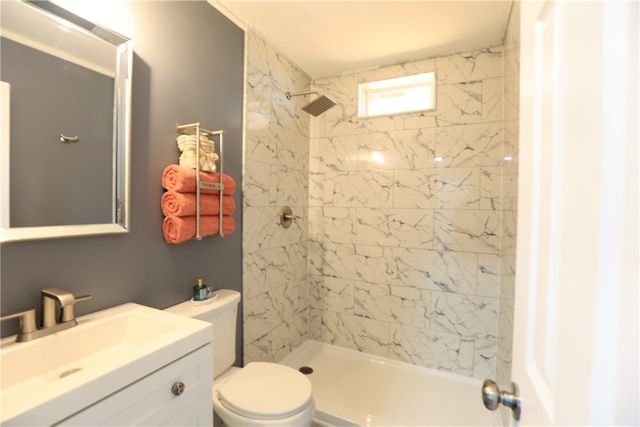 700 N Cameron St, Alice, TX 78332