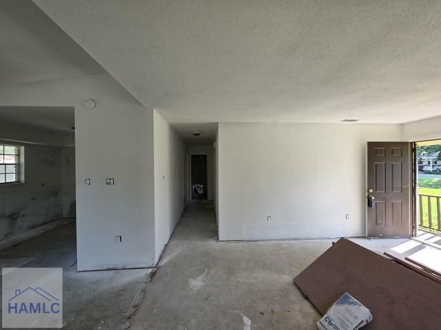 4407 Liberty Parkway, Savannah, GA 31405