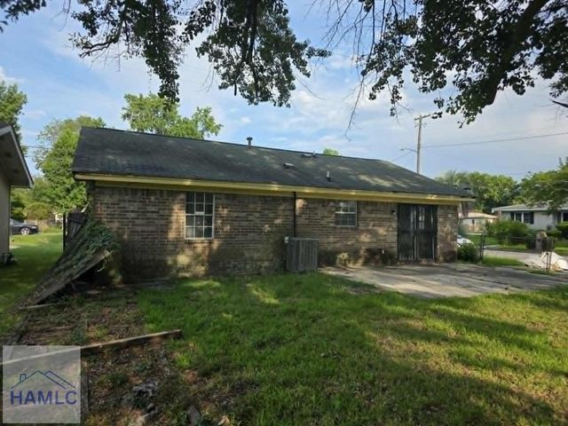 4407 Liberty Parkway, Savannah, GA 31405