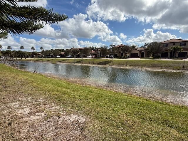 5408 NW 49th Avenue, Tamarac, FL 33319