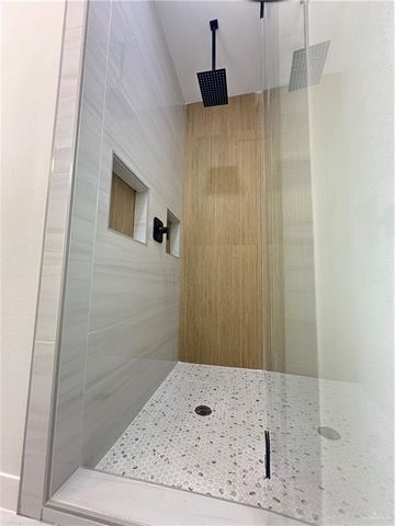 11313 N 25th Street 4, Mcallen, TX 78504