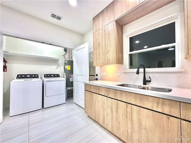11313 N 25th Street 4, Mcallen, TX 78504