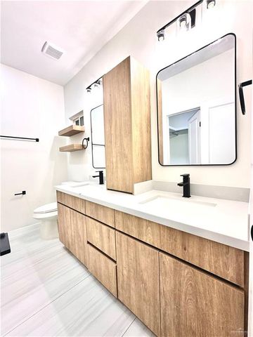 11313 N 25th Street 4, Mcallen, TX 78504