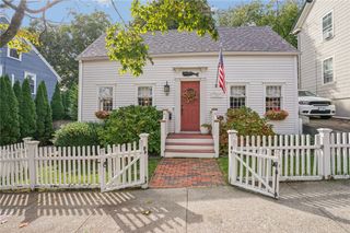 27 King Street, East Greenwich, RI 02818