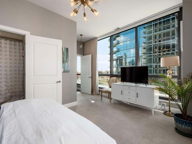 250 W Spring Street, 326, Columbus, OH 43215