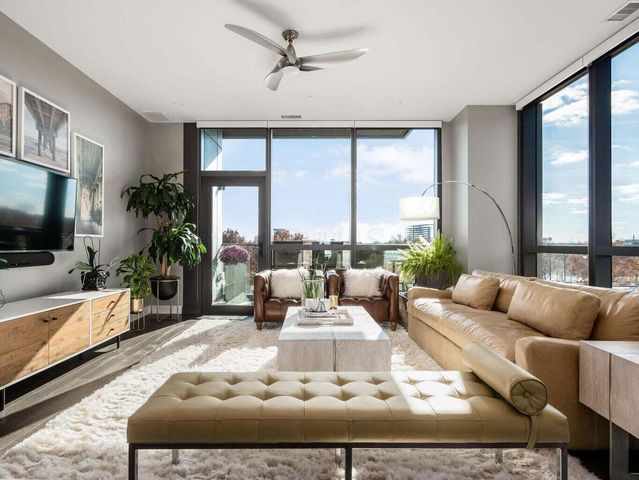 250 W Spring Street, 326, Columbus, OH 43215