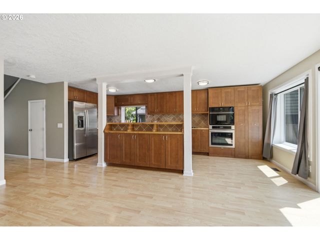 7121 Sw 158TH Ave, Beaverton, OR 97007