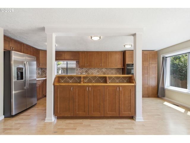 7121 Sw 158TH Ave, Beaverton, OR 97007