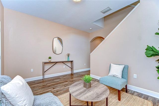 2506 W IVY STREET, Tampa, FL 33607